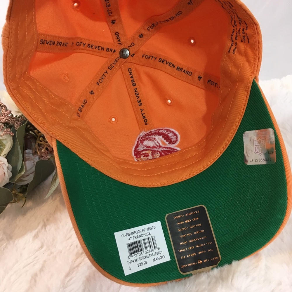 Tampa buccaneer 47 brand fitted hat NWT - Picture 5 of 5
